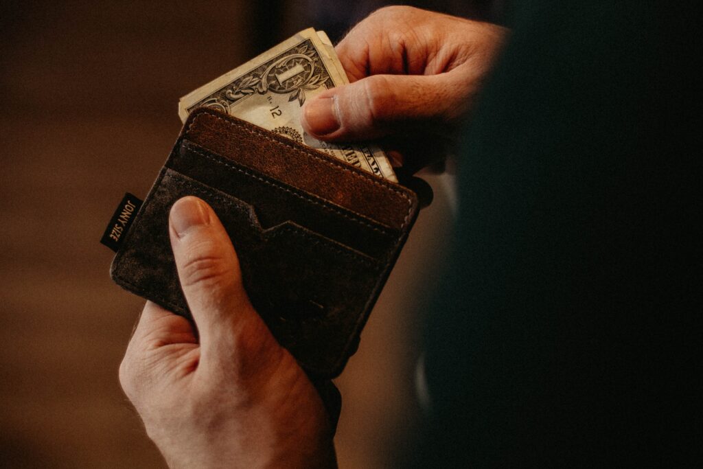 L-Fold Wallet vs. Bifold vs. Trifold: What's the Difference?