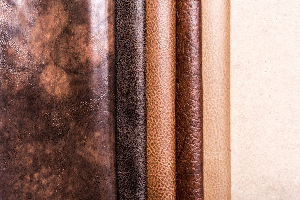 Textured Wallets Ultimate Guide: Benefits, Materials, Cost & Care