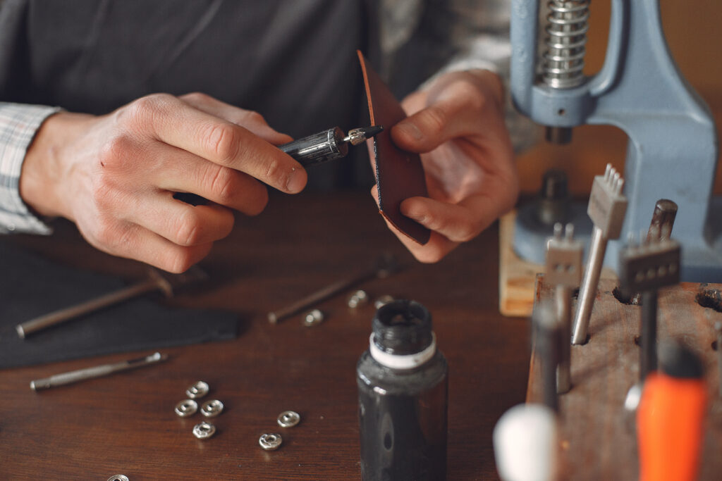 Can a Soft Leather Wallet Withstand Daily Wear and Tear? Durability Explained