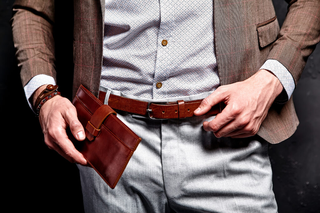 How Long Do Vegan Wallets Last? Durability & Manufacturing Explained