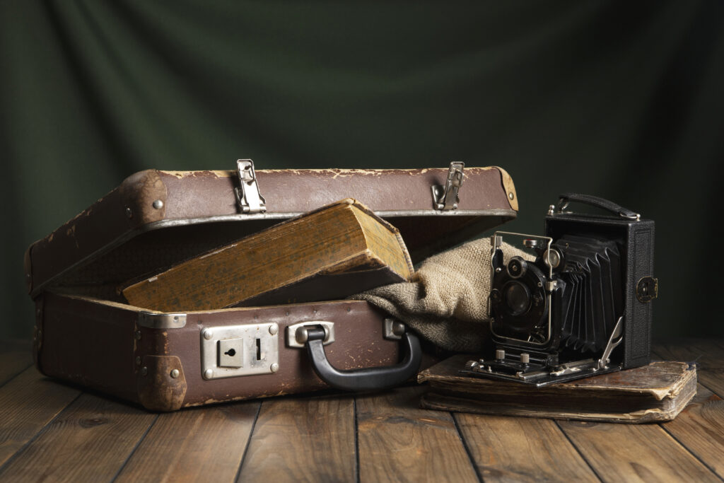 American vs. Imported Leather Wallets: Is the Price Difference Worth It?